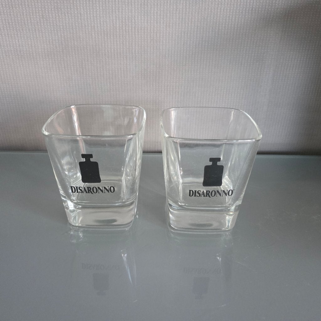 2 DISARONNO GLAZEN VIERKANT TE KOOP, Ophalen of Verzenden, Zo goed als nieuw, Overige typen