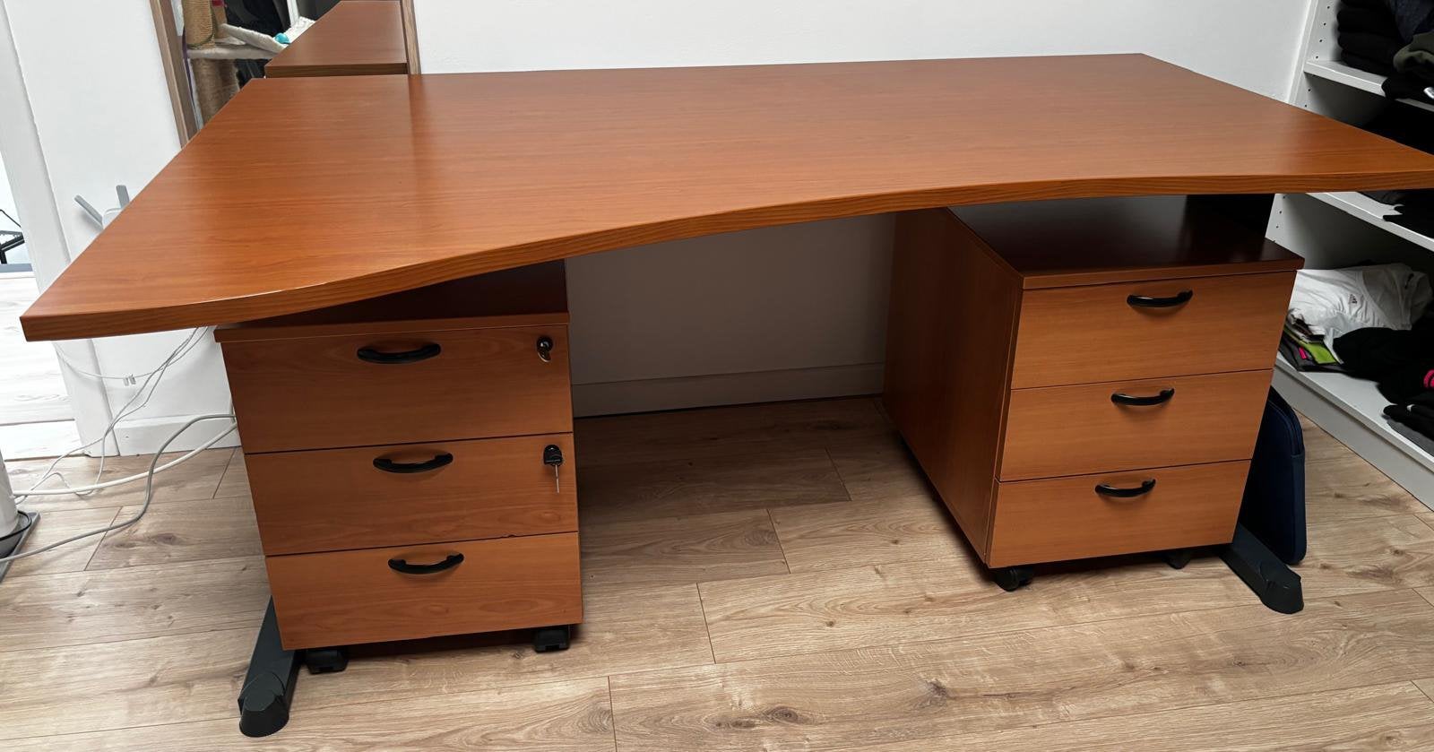 Bureau met 2 losse ladekastjes op wielen, Huis en Inrichting, Ophalen, 160 cm, Gebruikt, Hout