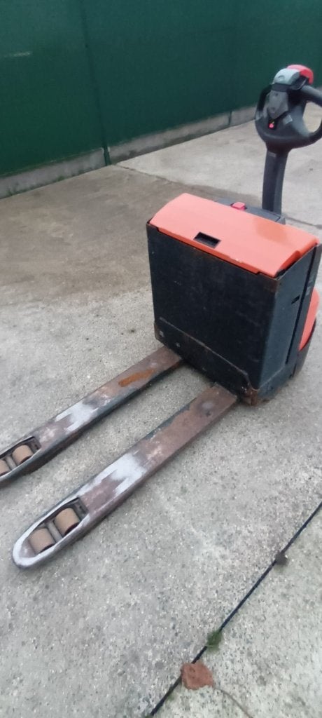 Elektrische transpallet 1.6 ton met lader, Doe-het-zelf en Bouw, Palletwagens en Pompwagens, Ophalen, Gebruikt