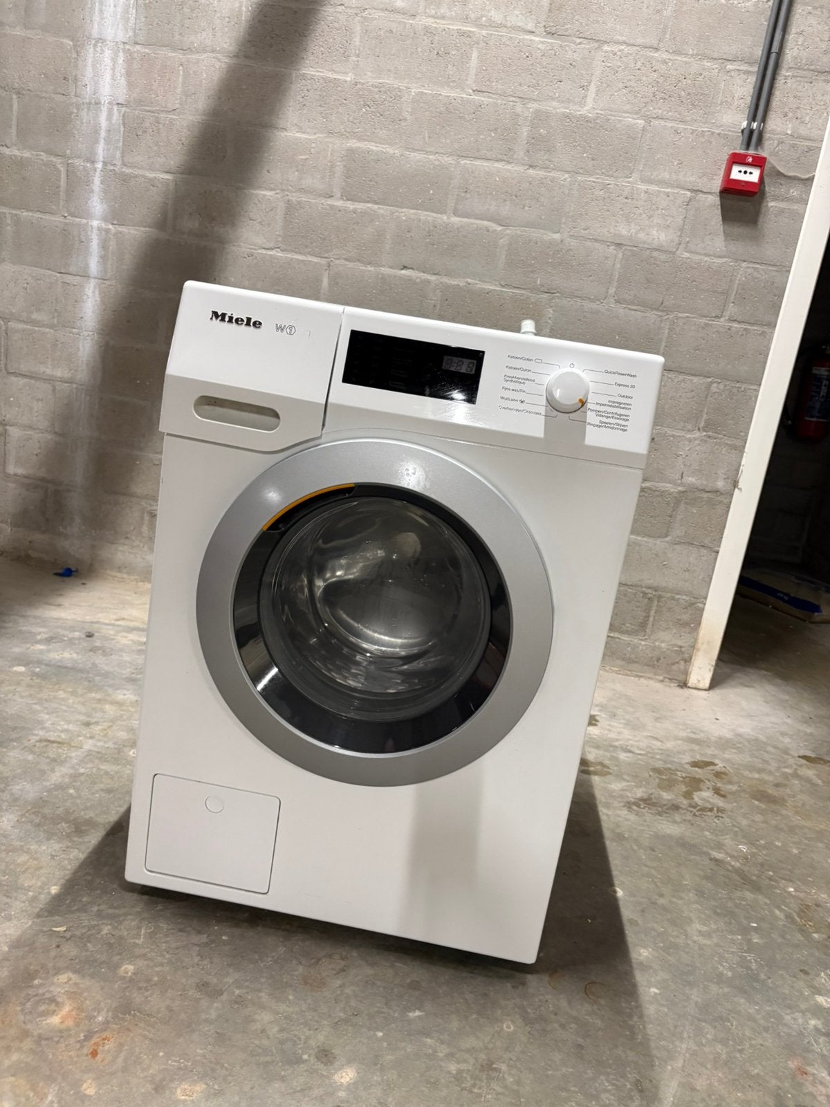 Miele wasmachine wwd330wps 8 kg, Ophalen of Verzenden, Zo goed als nieuw