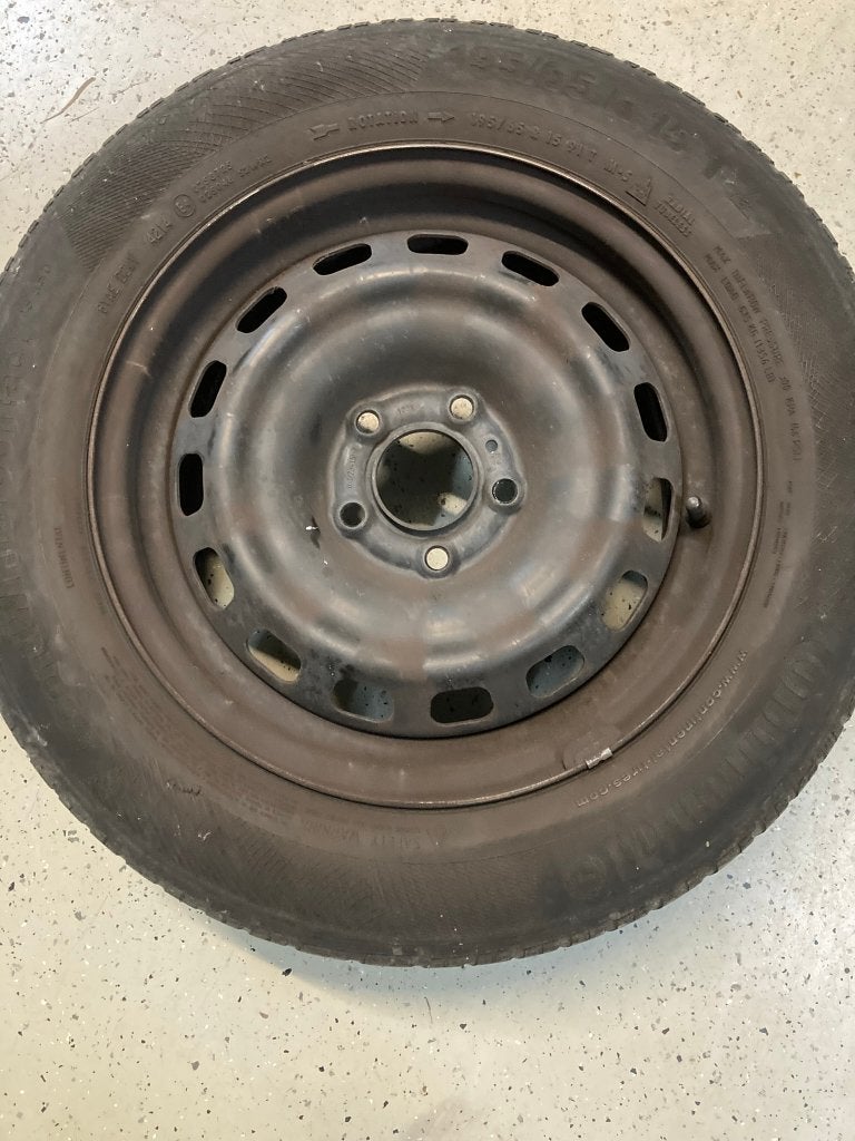 Set van 4 autovelgen (15 inch, 5x108) met winterbanden, Auto-onderdelen, Ophalen, Gebruikt, 15 inch, Banden en Velgen