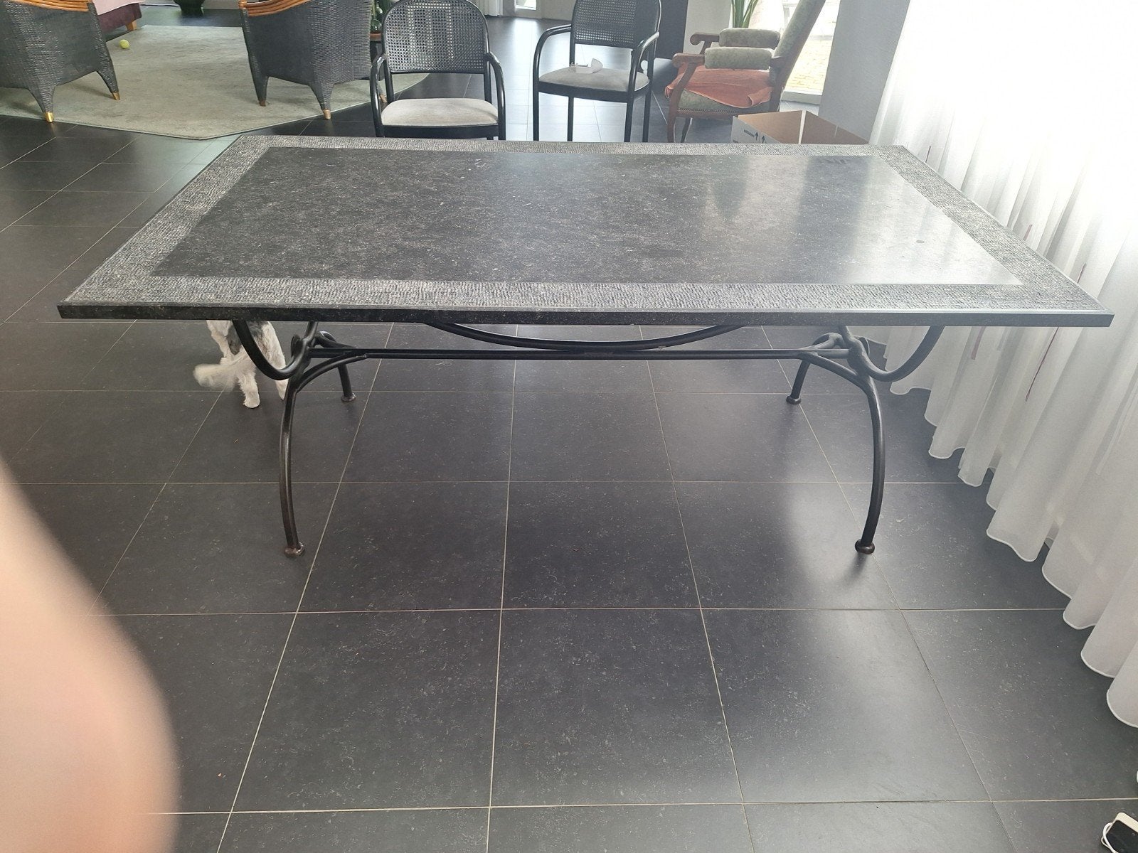Eettafel met natuurstenen blad, Nederland  - Berg en Terblij, Huis en Inrichting, Ophalen, Overige materialen, 100 tot 150 cm