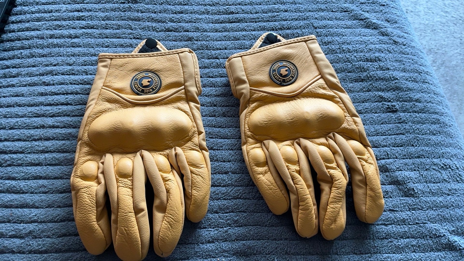 Motorhandschoenen, Handtassen en Accessoires, Oorbellen, Ophalen, Nieuw