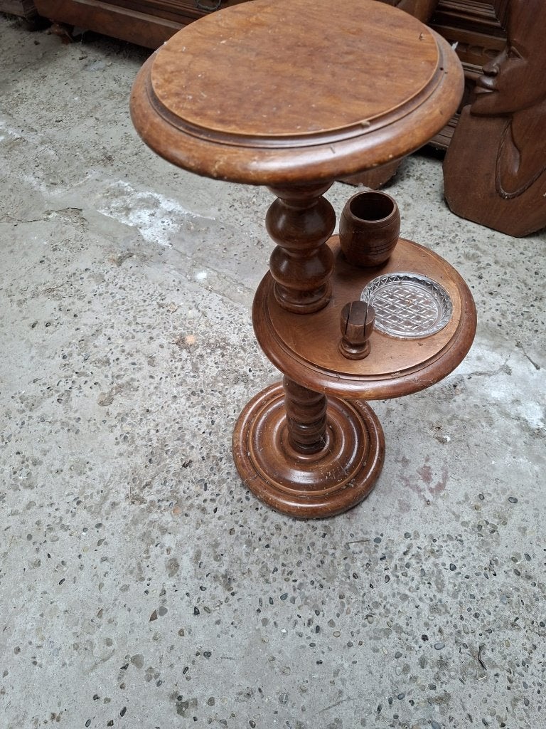 Antieke rooktafel, Ophalen