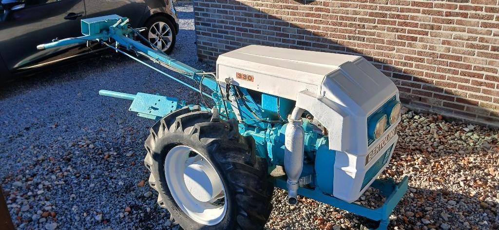 Motorculteur Bertolini 330  + toebehoren, Zakelijke goederen, Ophalen, Grondbewerking