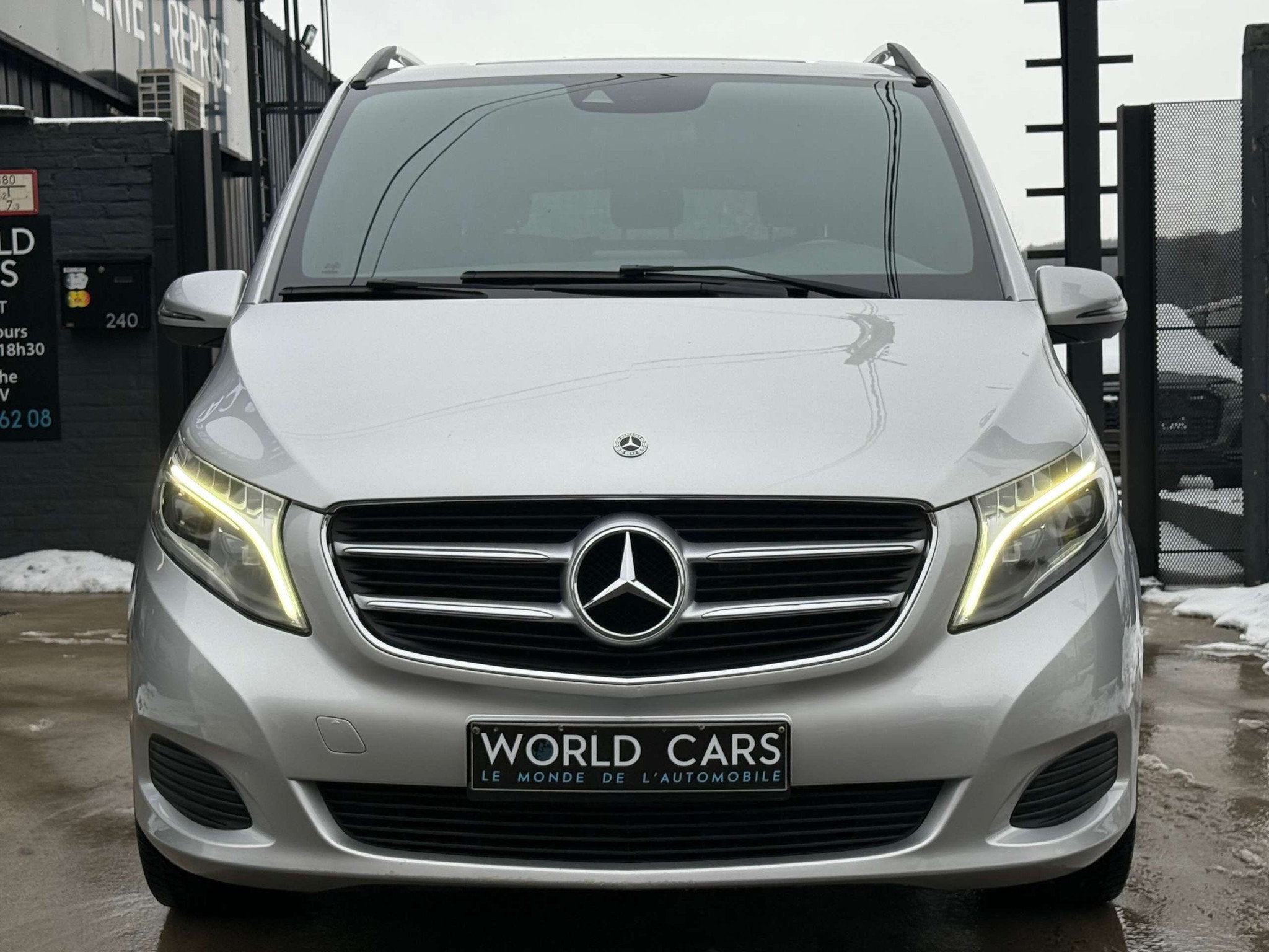 Mercedes-Benz V-Klasse 220 d AVANTGARDE DOUBLE CAB TVAC*BTWI, Autos, Cuir, Argent ou Gris, Achat, Euro 6