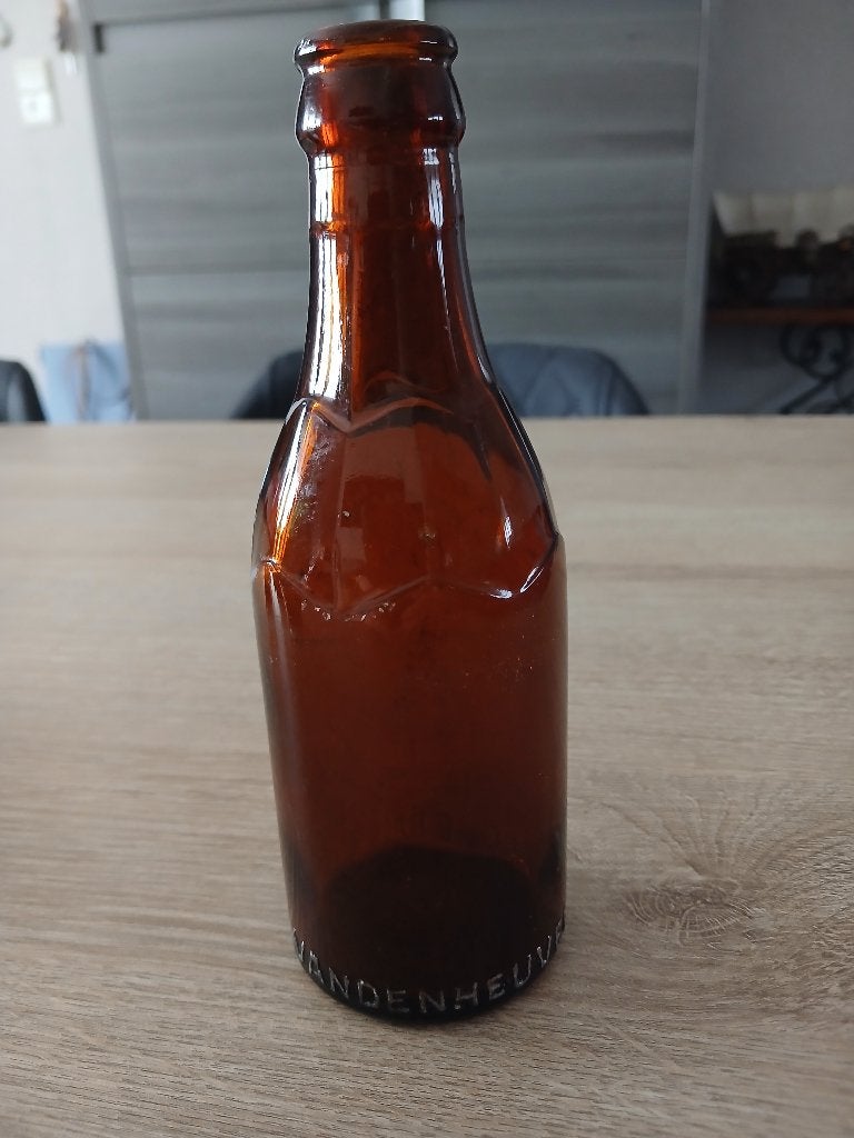 oud bierflesje Vandenheuvel, Enlèvement ou Envoi, Comme neuf, Bouteille(s), Autres marques