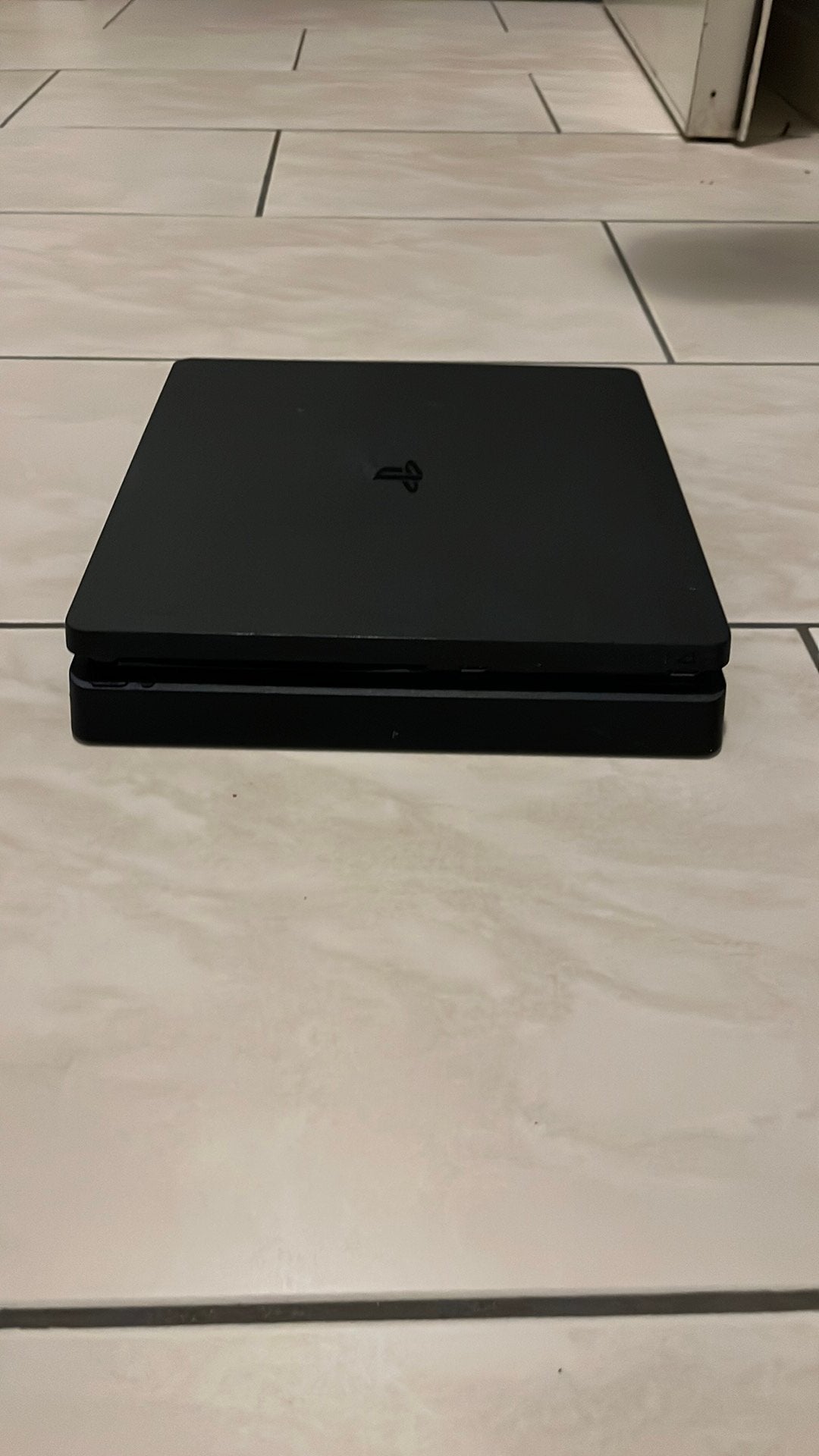 Ps4 slim, Ophalen, 500 GB, Zo goed als nieuw, Met 1 controller