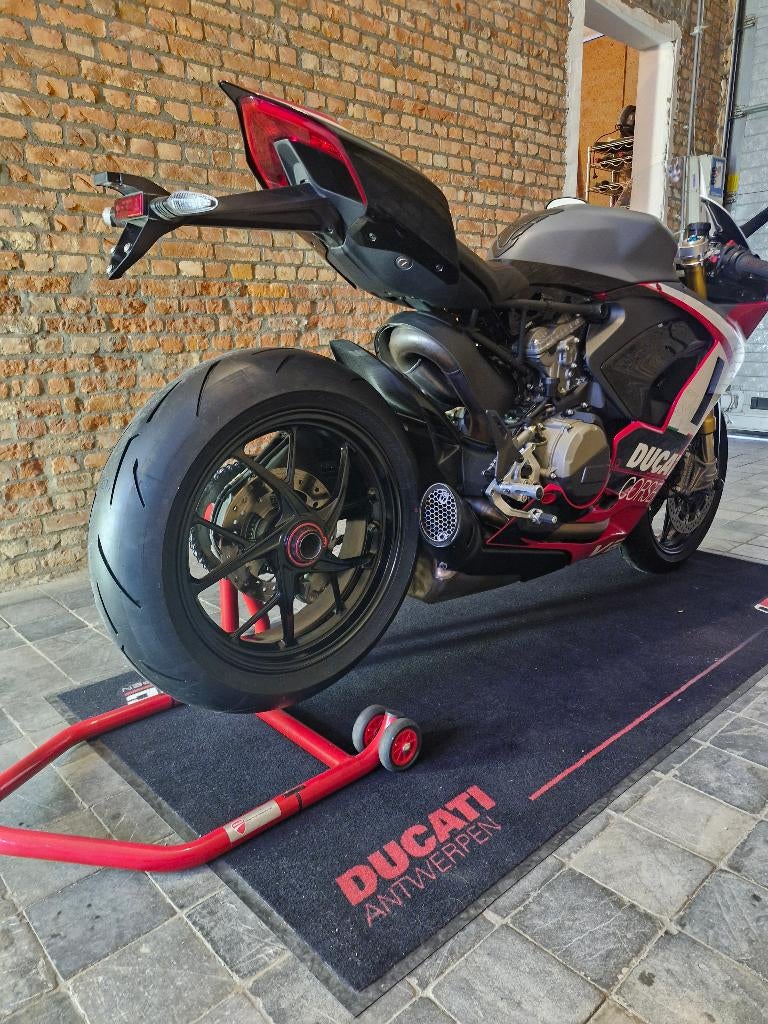 Ducati Panigale V2 Final Edition nr 472, 2 cilinders, Meer dan 35 kW, Sport, Particulier