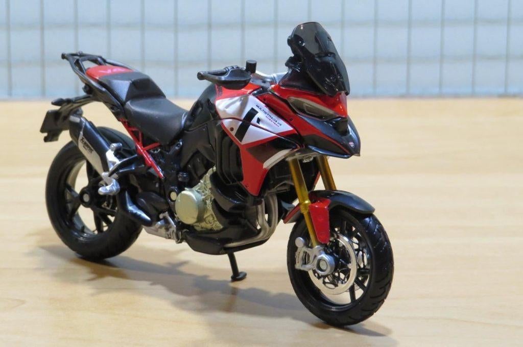 Ducati Multistrada V4 2022 red 1:18 Bburago, Enlèvement ou Envoi, Neuf, Moteur, Burago