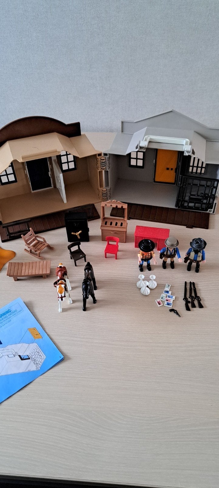 Playmobil 4348 banque et shérif, Enfants & Bébés, Jouets | Playmobil, Enlèvement