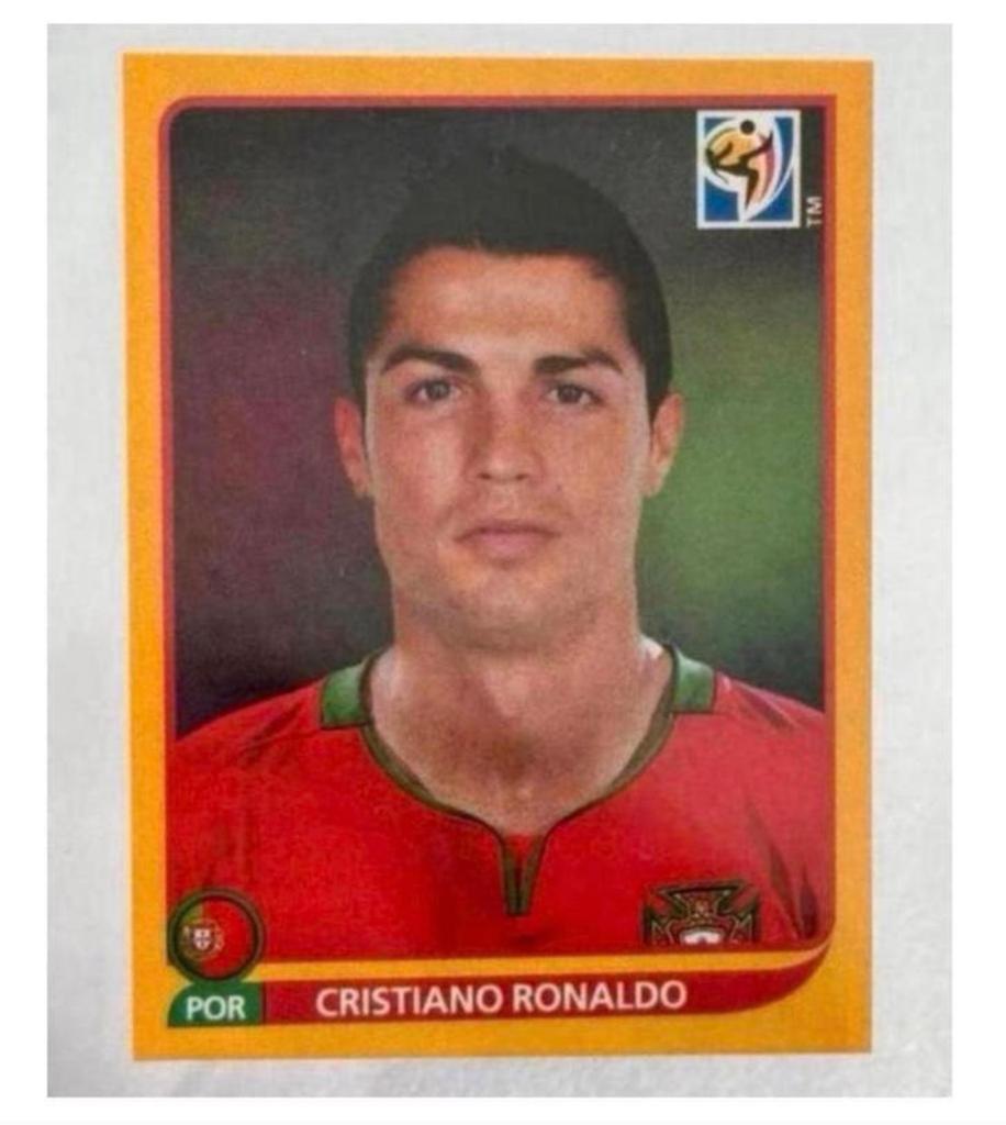 Autocollant Panini Cristiano Ronaldo #559 2010 suisse rouge, Enlèvement ou Envoi, Neuf, Affiche, Image ou Autocollant