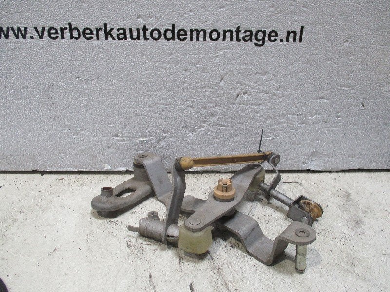 MECANISME DE CHANGEMENT DE VITESSES Opel Adam, Opel, Opel Automobile GmbH, Utilisé, Kontakt-opel@opel.com