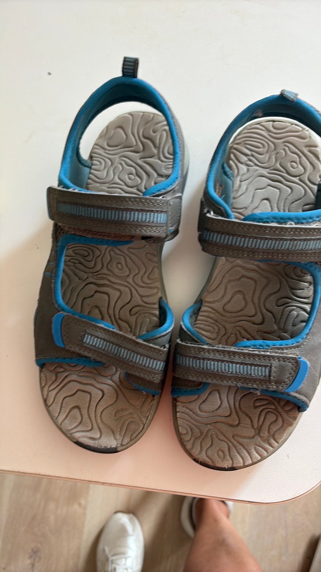 Sandalen merk KangaRoos maat 39, Kinderen en Baby's, Babykleding | Schoentjes en Sokjes, Ophalen of Verzenden, Zo goed als nieuw