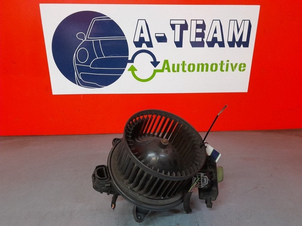VENTILATEUR RADIATEUR MOTEUR Ford Transit Custom, Robert Bosch AG, Robert-Bosch-Allee 1
74232  Abstatt, DE, Engineering@bosch.com