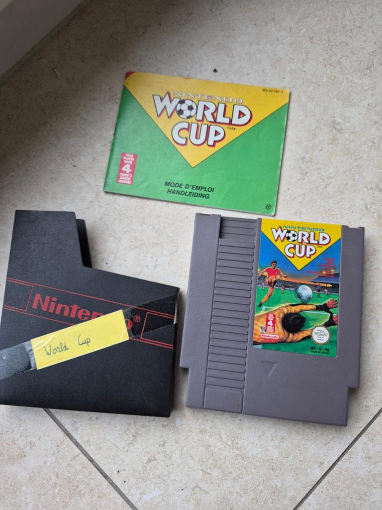 Nintendo nes World cup, Ophalen of Verzenden