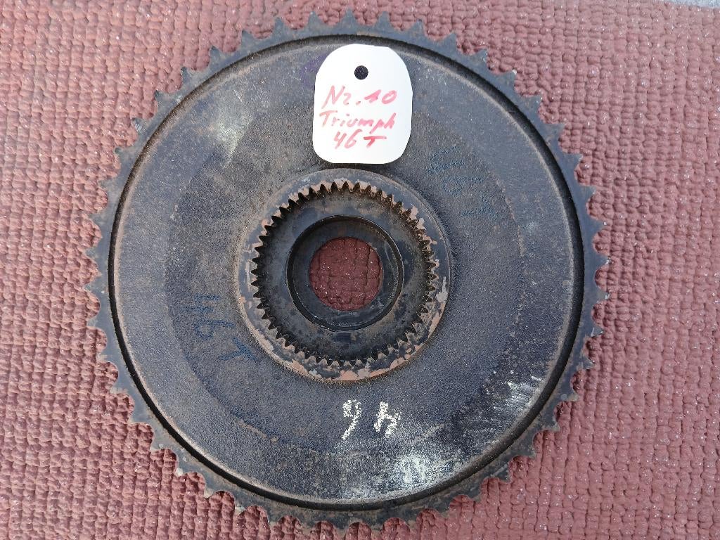 Nr. 10. Achterkettingwiel voor Triumph  motor, Motoren, Ophalen of Verzenden, Nieuw