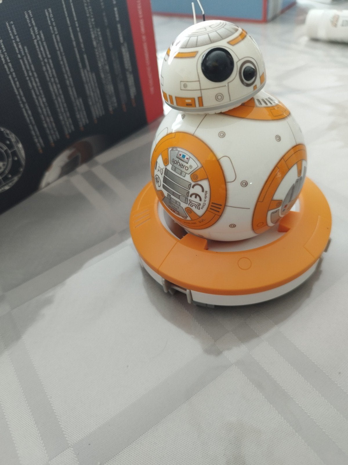 Star wars BB-8, Enlèvement