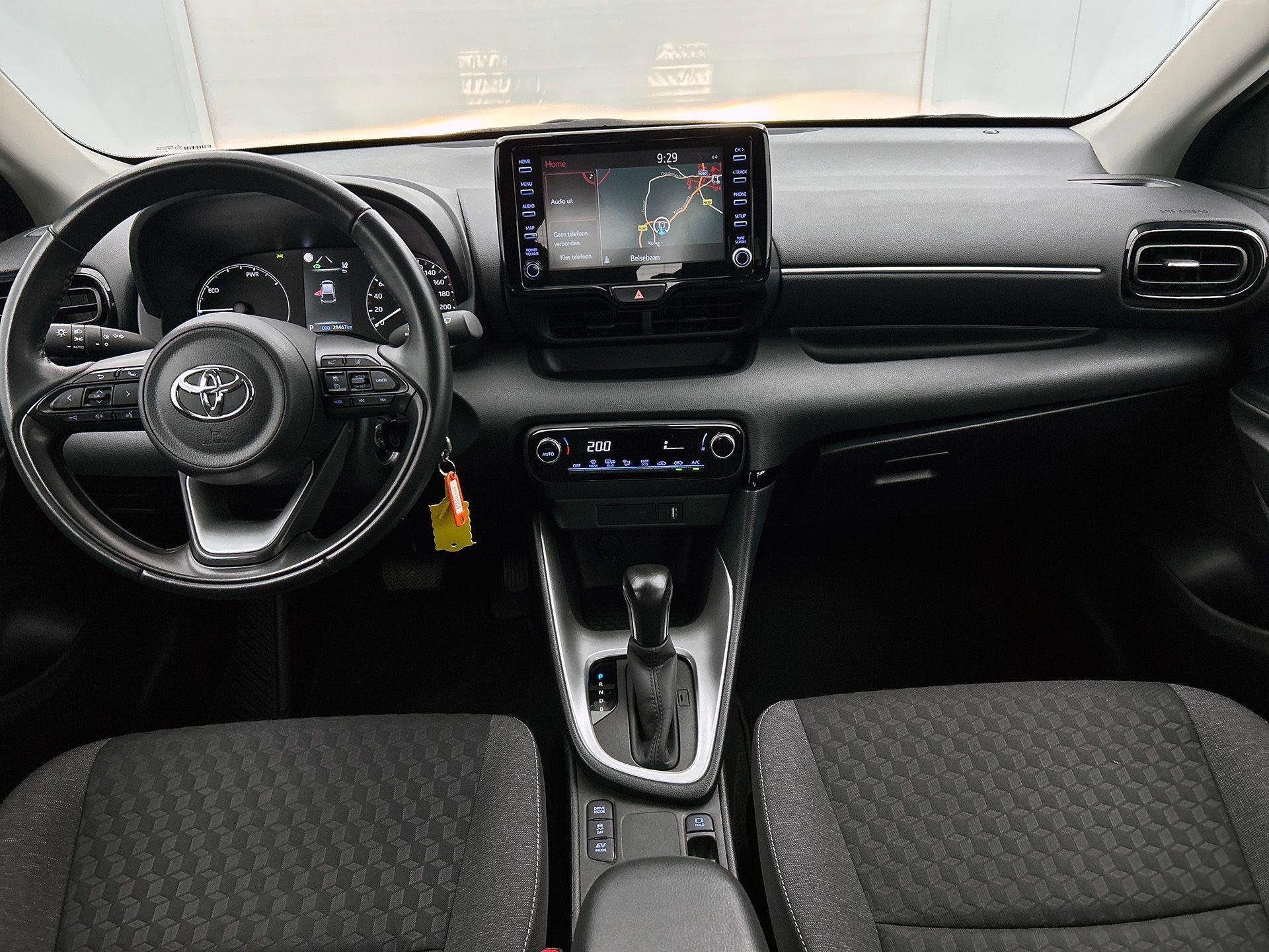 Toyota Yaris 1.5 VVT-i Hybrid 85kW Dynamic e-CVT | Climate C, Entreprise, 116 ch, 5 portes, Electronic Stability Program (ESP)