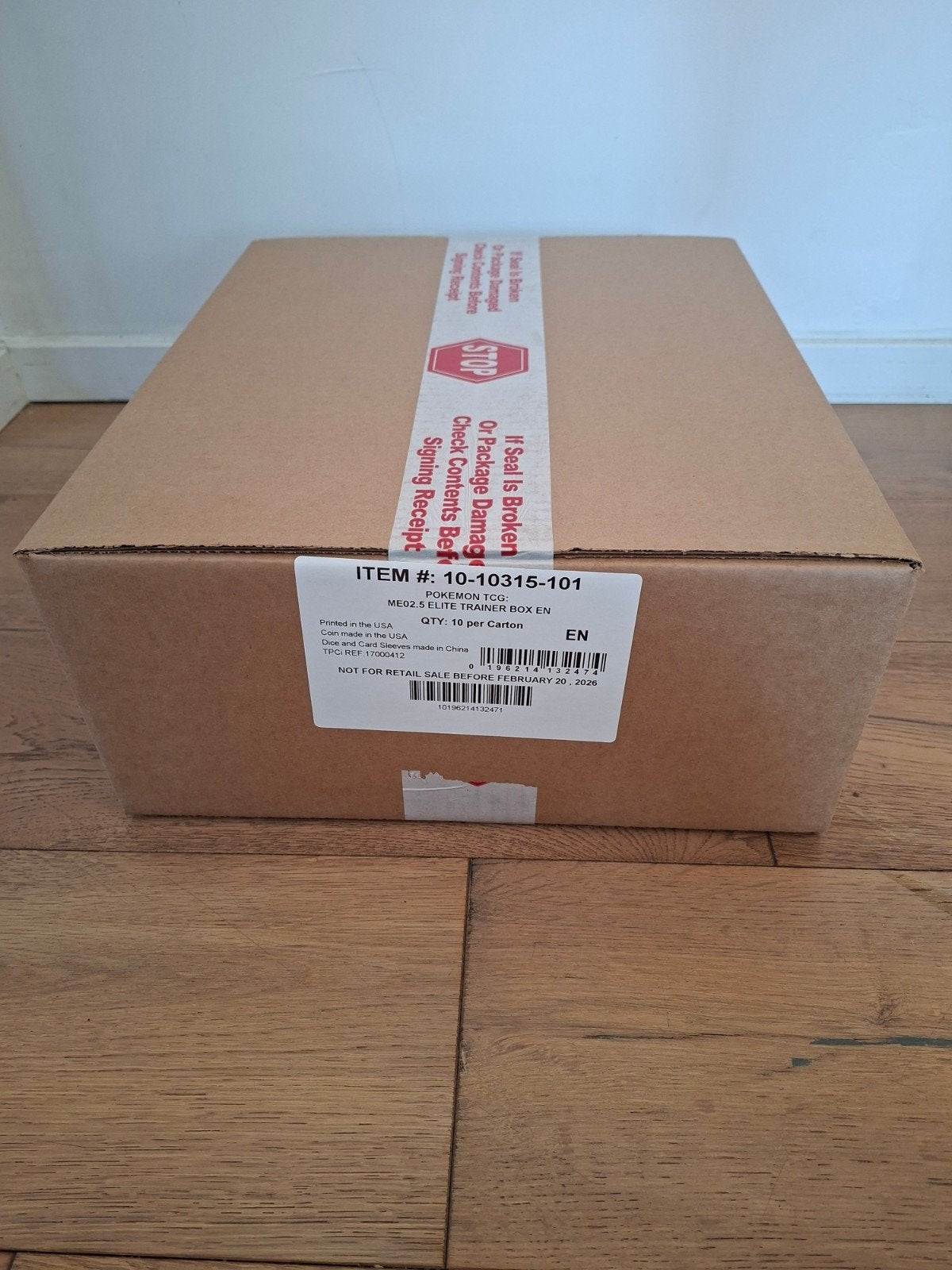 Ascended Heroes ETB cases, Ophalen of Verzenden