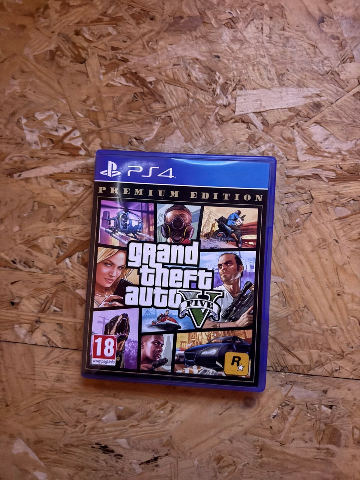 Gta 5 premium edition, À partir de 12 ans, Comme neuf, Enlèvement, Ordinateurs reliés