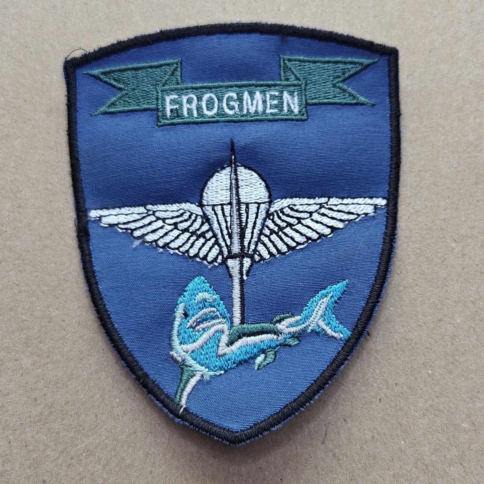 Belgique Belgique Groupe des forces spéciales Commandement d, Enlèvement ou Envoi, Armée de terre, Emblème ou Badge