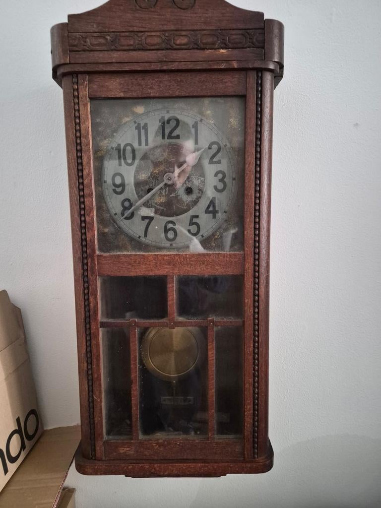 Ancienne horloge murale à balancier en bois – pendule vintag, Antiquités & Art, Antiquités | Horloges, Enlèvement