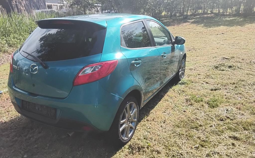 Mazda 2, Euro 5, Achat, Système audio, Entreprise