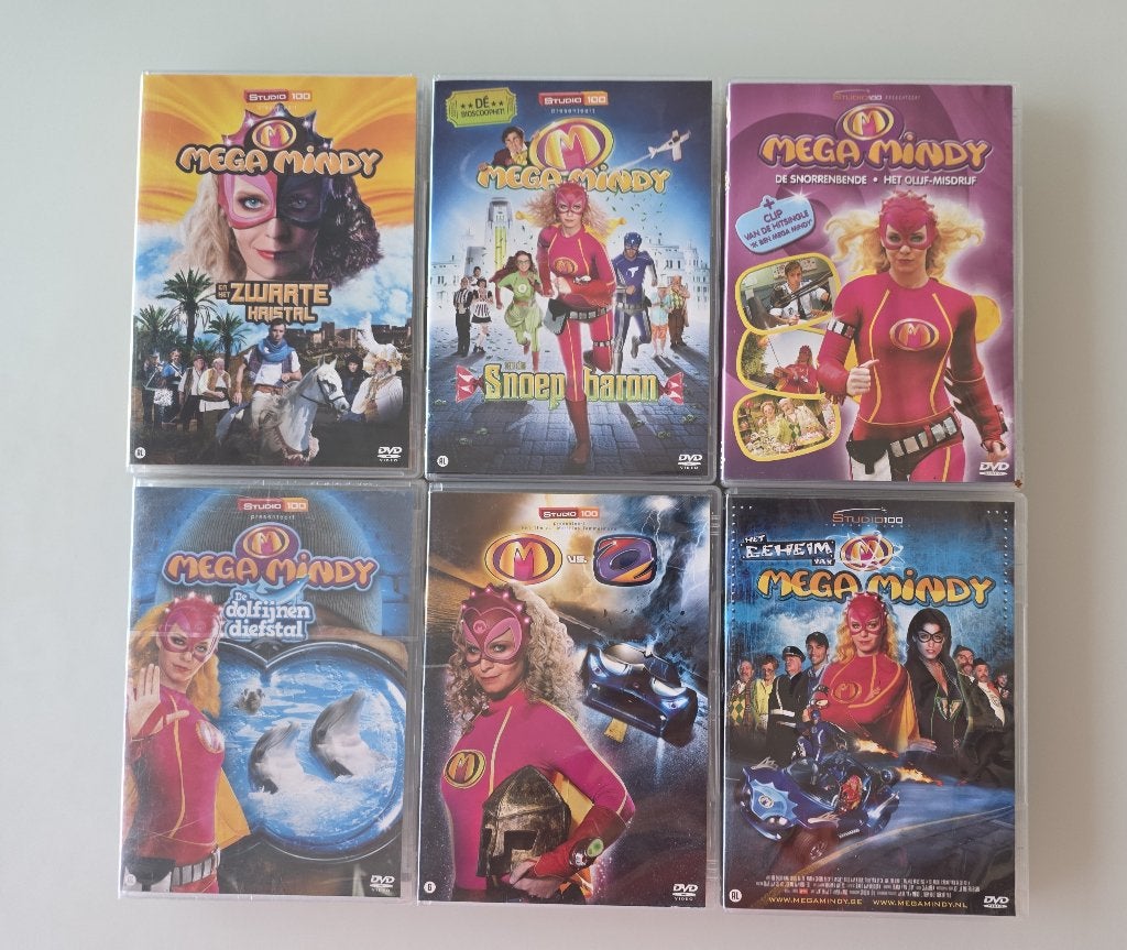 45 kinder DVD s Bumba, Lego , Tik Tak, Mega Mindy, K3....., Enlèvement ou Envoi