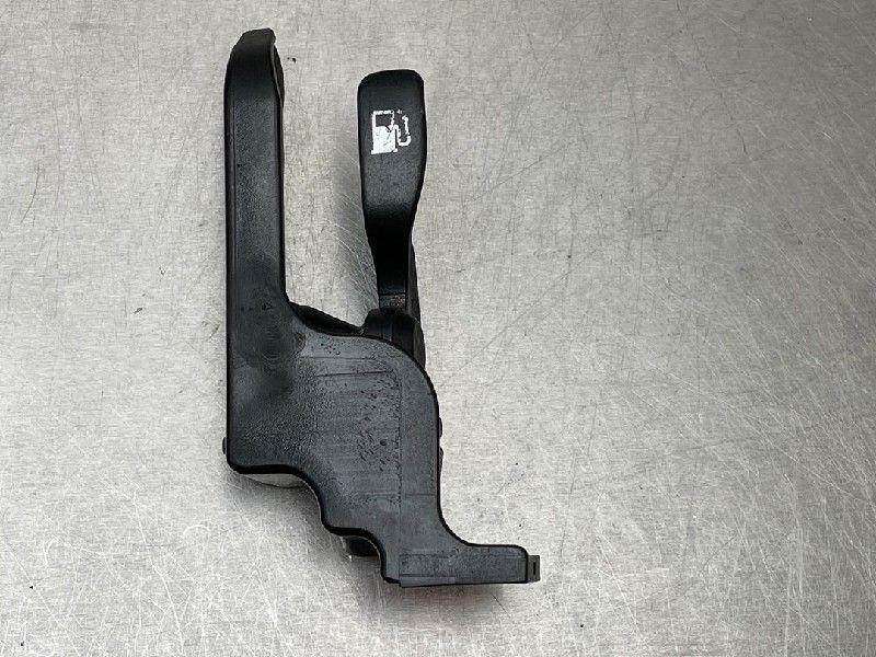 TANKKLEP SCHAKELAAR Lexus RX (L2) (|RX300|), Gebruikt, Lexus