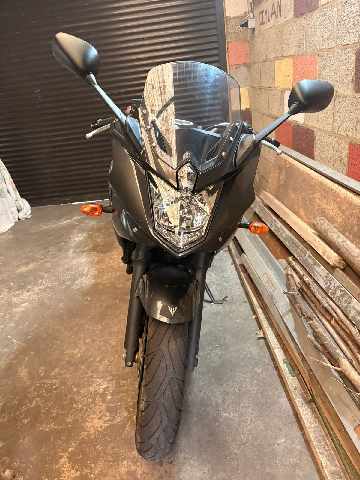 Yamaha XJ6 black, Motos, Motos | Yamaha, Particulier, ABS