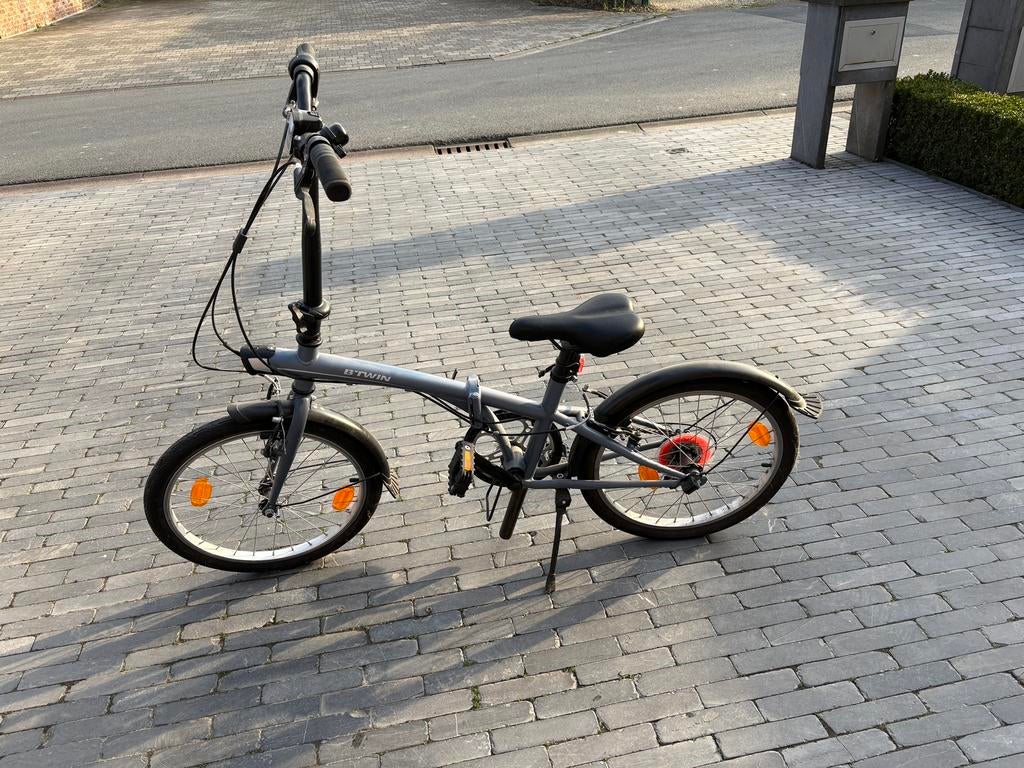 Vouwfiets B’twin tilt 120, Fietsen en Brommers, Fietsen | Vouwfietsen, Ophalen, Zo goed als nieuw