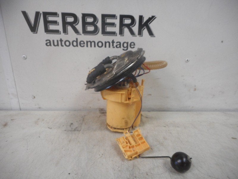POMPE CARBURANT ELECTRIQUE Opel Corsa C (F08 / 68), Opel, Opel Automobile GmbH, Utilisé, Kontakt-opel@opel.com