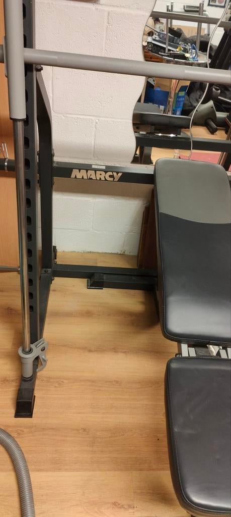 ️‍️ Banc de musculation guidé Marcy SM600 + poids 120kg, Sports & Fitness, Équipement de fitness, Jambes, Pectoraux