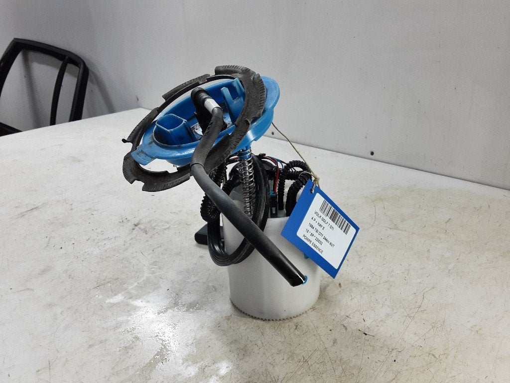 BRANDSTOFPOMP Volkswagen Golf VII (AUA) (5Q0919051CB), Auto-onderdelen, Gebruikt, Volkswagen, Volkswagen AG, Kundenbetreuung@volkswagen.de