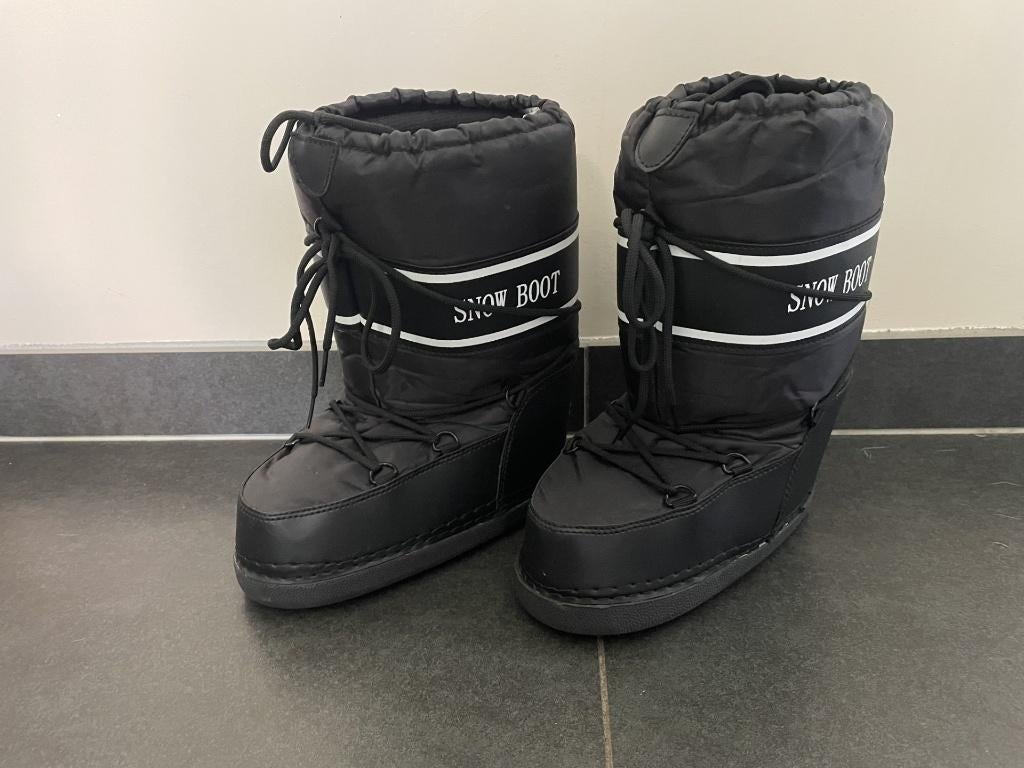 Moon boots, pointure 35-36, Enfants & Bébés, Vêtements enfant | Chaussures & Chaussettes, Enlèvement ou Envoi, Utilisé, Garçon ou Fille