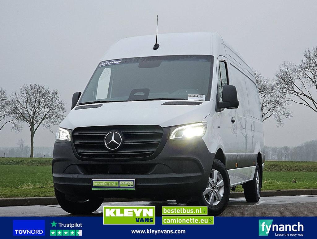 Mercedes-Benz ESPRINTER L2H2 300 km WLTP LED, Auto's, Automaat, Wit, Mercedes-Benz, Te koop