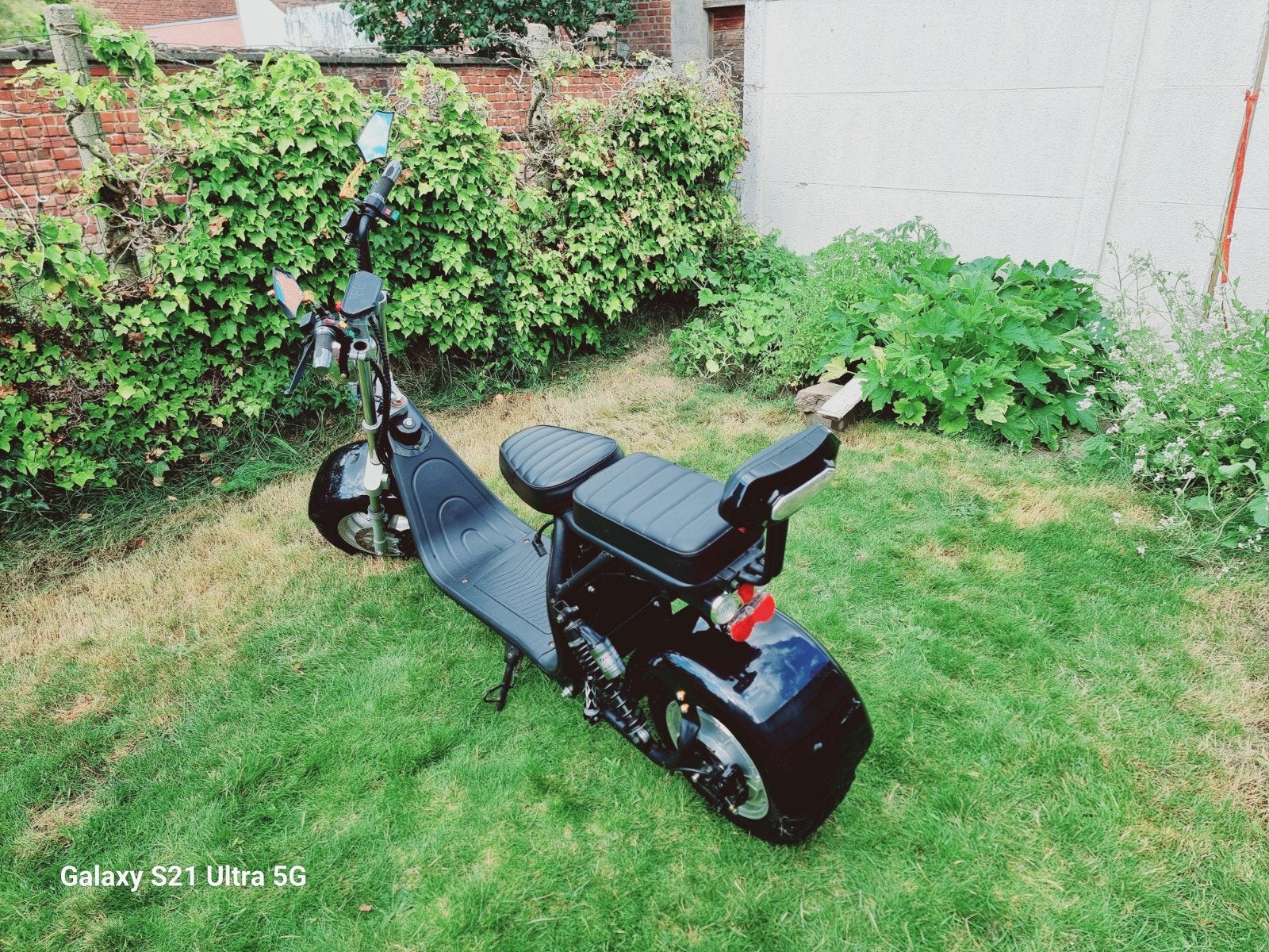 Scooter electric, Fietsen en Brommers