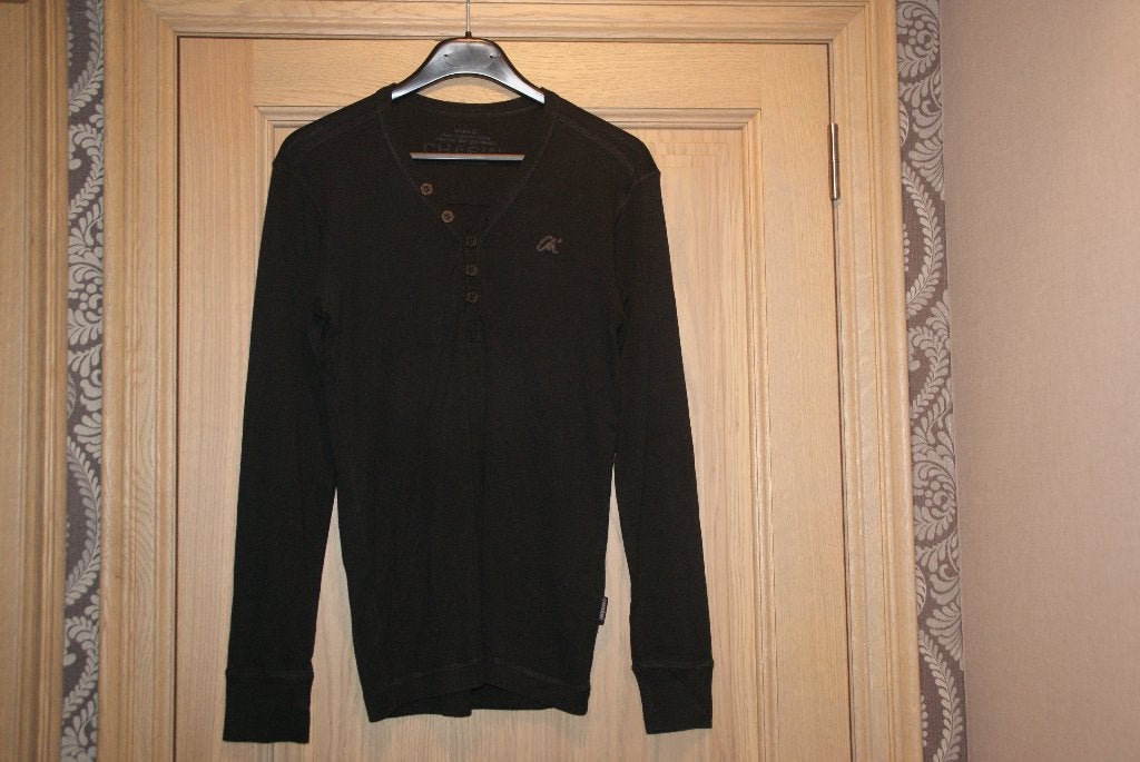 Chasin noir à manches longues taille S en état neuf, Vêtements | Hommes, Chasin', Enlèvement ou Envoi, Comme neuf, Taille 46 (S) ou plus petite