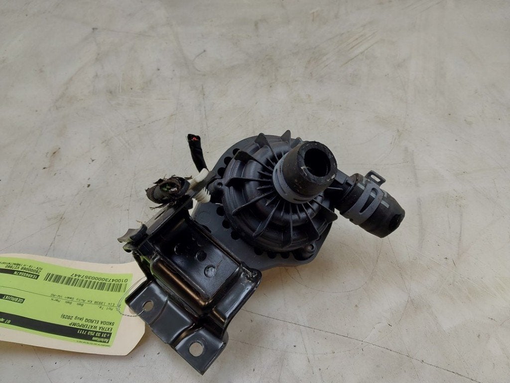 EXTRA WATERPOMP Skoda Elroq (01-2024/-) (|1EA965567N|), Dhr. J. Ham, Gebruikt, Administratie@autoham.nl, Skoda