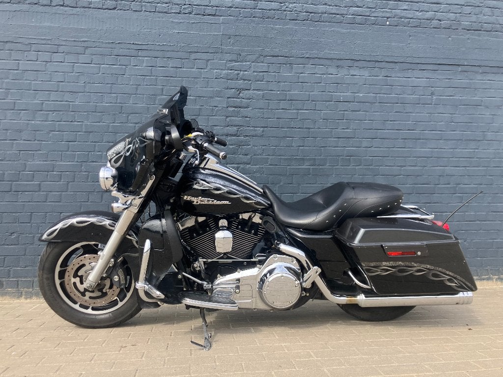 Harley Davidson street glide 1600 met garantie, Motoren, 2 cilinders, Occasion, Motorrijbewijs A, Bedrijf