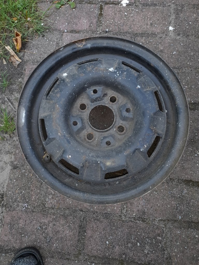 Golf 1 mk1 velgen 13", Ophalen, Velg(en)