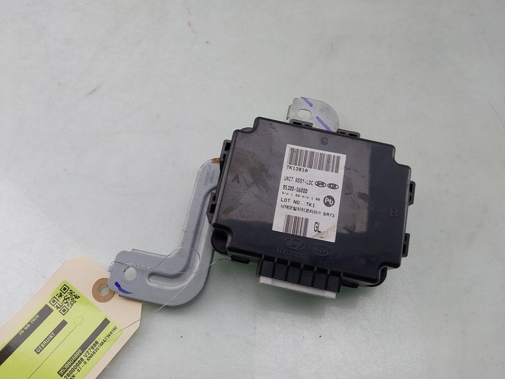 DIVERSEN DC/DC converter Kia Picanto (JA) (|95300G6000|), Info@kia.de, Theodor-Heuss-Allee 11
60486  Frankfurt am Main, DE, Kia Deutschland GmbH
