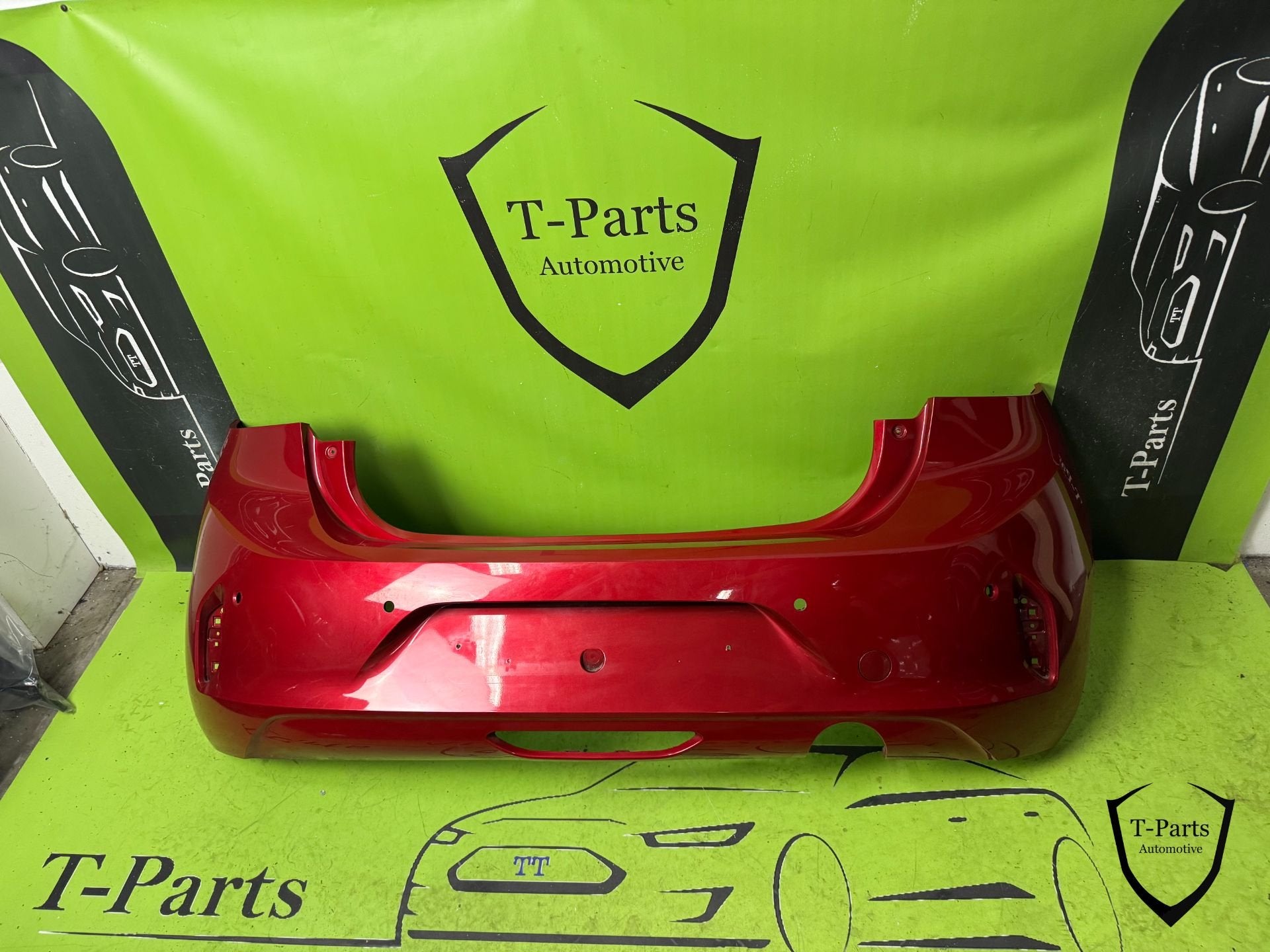 opel corsa F achterbumper Bumper 4x pdc, Gebruikt, Opel Automobile GmbH, Kontakt@opel-infoservice.de, Bumper