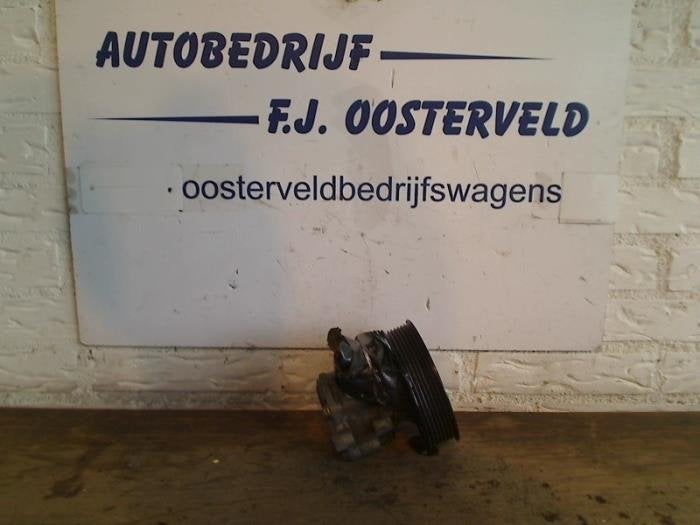 Stuurbekrachtiging Pomp van een Volkswagen Touareg, Gebruikt, -, Volkswagen, -