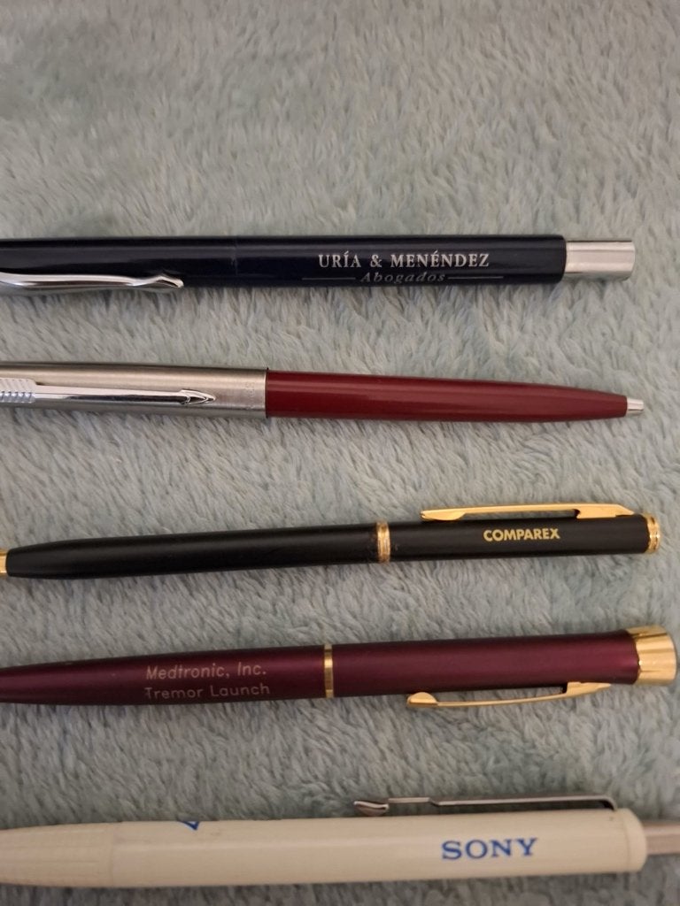 STYLOS A BILLE, Collections, Enlèvement