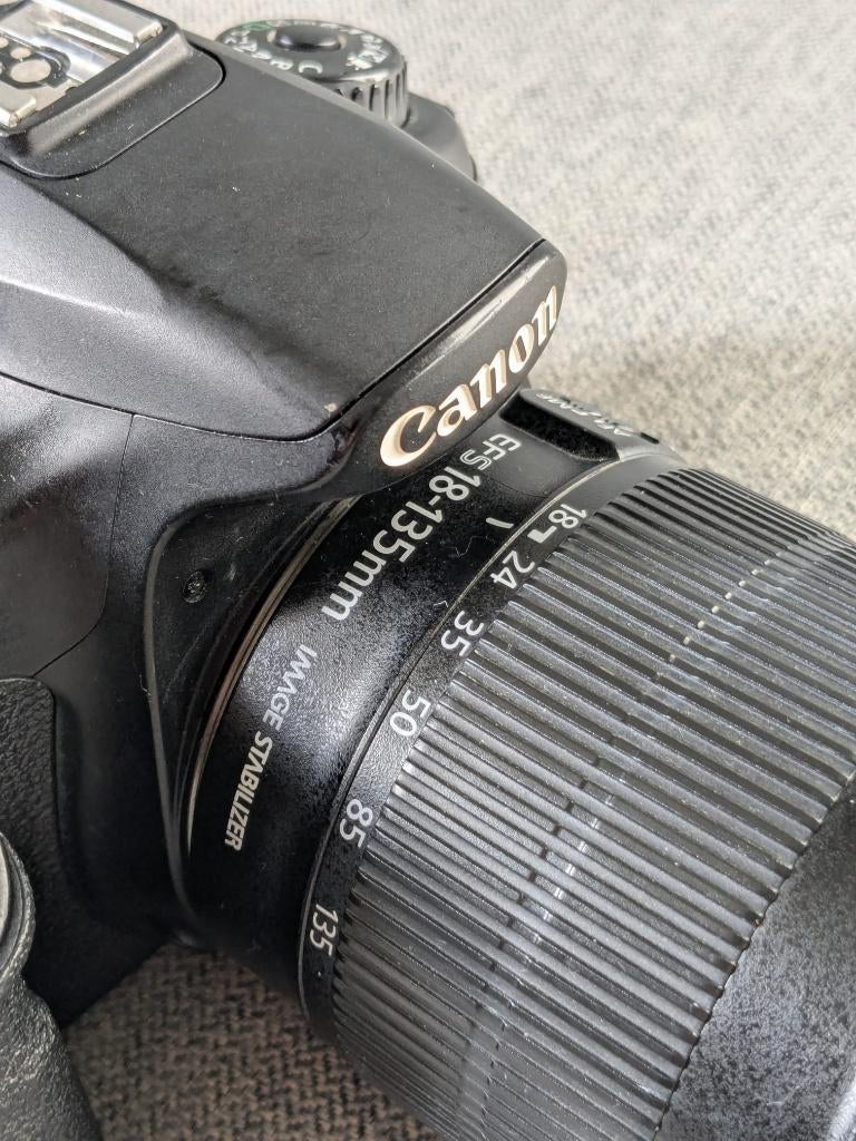 Canon EF-S 18-135mm f/3.5-5.6, Audio, Tv en Foto, Foto | Lenzen en Objectieven, Ophalen of Verzenden, Gebruikt, Standaardlens