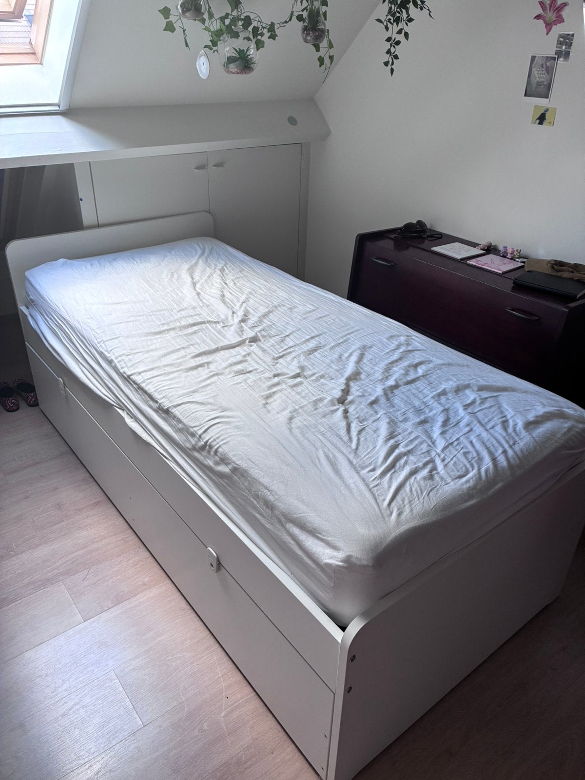 Eenpersoonsbed IKEA uitschuifbaar +opbergkasten, Ophalen, Verstelbaar, 90 cm, Eenpersoons