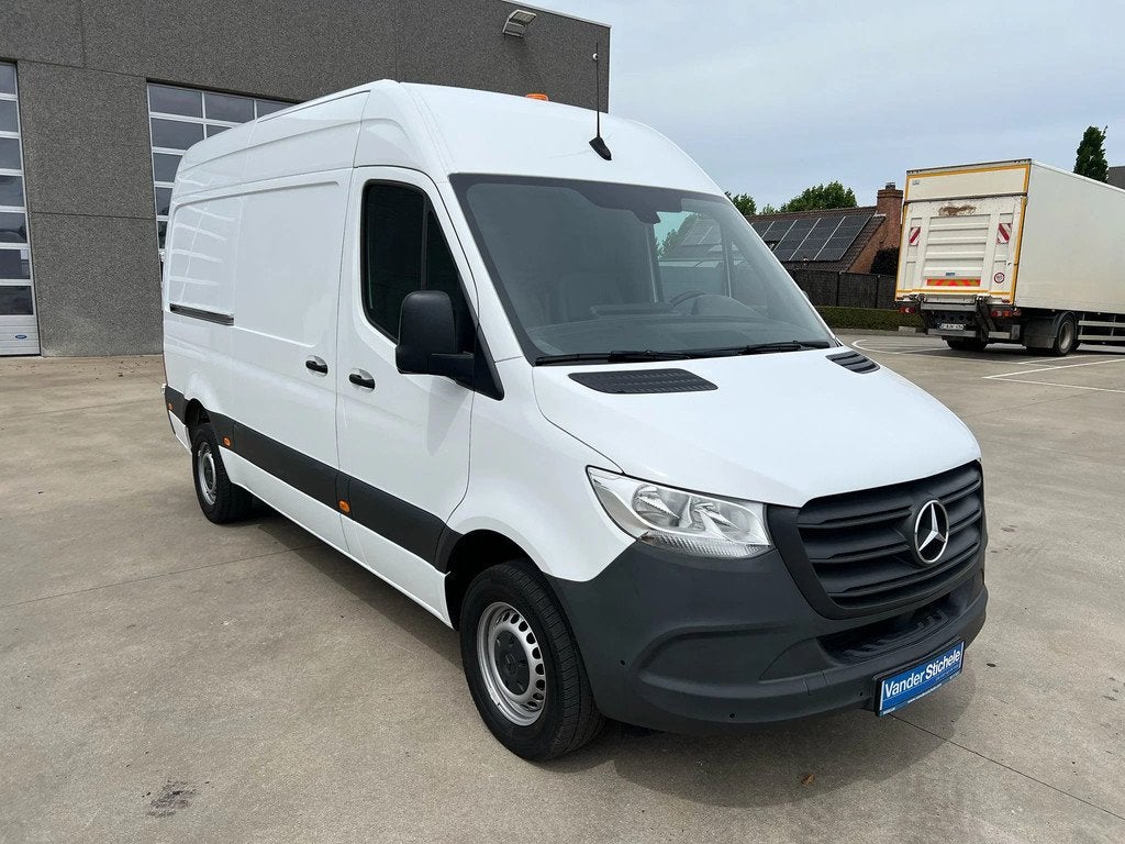 Mercedes-Benz Sprinter 317 L2 - H2 - AUTOMAAT - 3,5 T SLEEP, Auto's, Bestelwagens en Lichte vracht, Automaat, Achterwielaandrijving