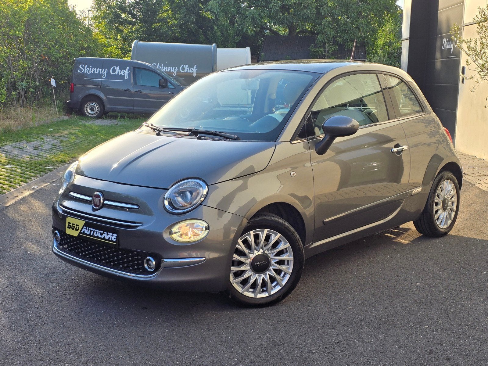 Fiat 500 1.2i Lounge TOMTOM/Panodak/Bluetooth/12M Garantie, Voorwielaandrijving, Leder en Stof, Handgeschakeld, 1200 cc